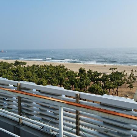 Pine Beach Yangyang Exterior foto