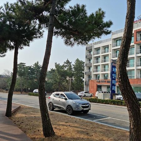 Pine Beach Yangyang Exterior foto